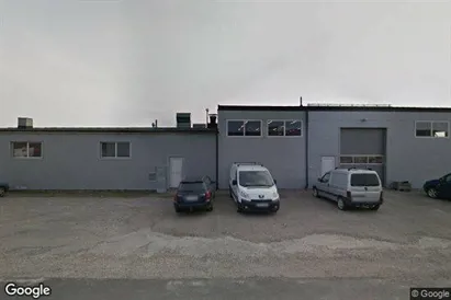 Industrilokaler till försäljning i Finspång - Bild från Google Street View
