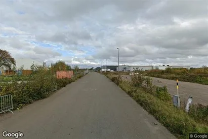 Fastighetsmarker till försäljning i Falköping - Bild från Google Street View