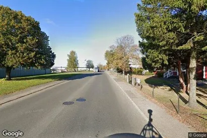 Fastighetsmarker till försäljning i Tidaholm - Bild från Google Street View