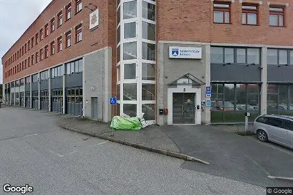 Kontorslokaler att hyra i Upplands Väsby - Bild från Google Street View