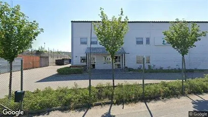 Warehouse att hyra i Huddinge - Bild från Google Street View