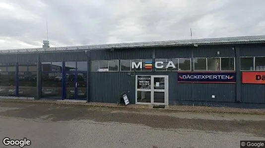 Lagerlokaler till försäljning i Motala - Bild från Google Street View