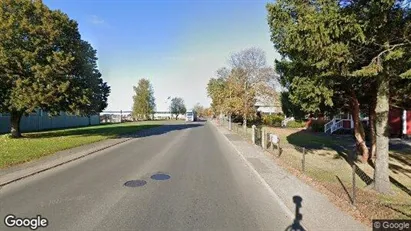 Fastighetsmarker till försäljning i Tidaholm - Bild från Google Street View