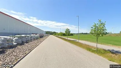 Fastighetsmarker till försäljning i Skara - Bild från Google Street View
