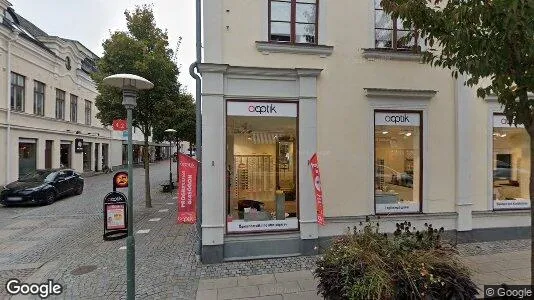 Bostadsfastigheter till försäljning i Karlshamn - Bild från Google Street View