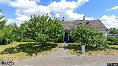 Kontorslokaler till försäljning i Lomma - Bild från Google Street View