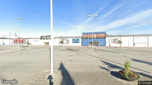 Lagerlokaler till försäljning i Kävlinge - Bild från Google Street View