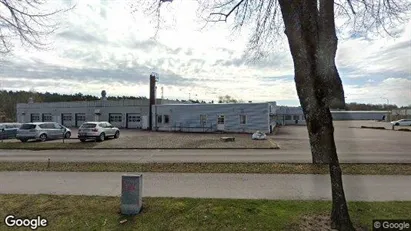 Industrilokaler till försäljning i Halmstad - Bild från Google Street View