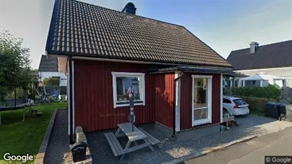 Bostadsfastigheter till försäljning i Ljungby - Bild från Google Street View