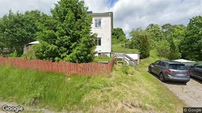 Bostadsfastigheter till försäljning i Ljungby - Bild från Google Street View