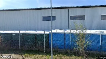 Industrilokaler till försäljning i Upplands-Bro - Bild från Google Street View