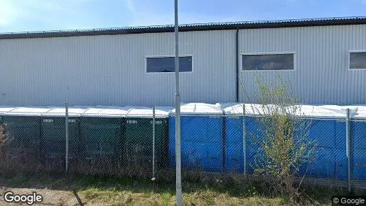 Industrilokaler till försäljning i Upplands-Bro - Bild från Google Street View