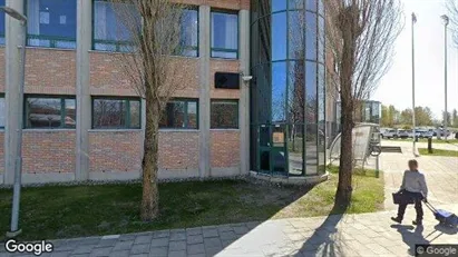 Kontorslokaler att hyra i Upplands Väsby - Bild från Google Street View