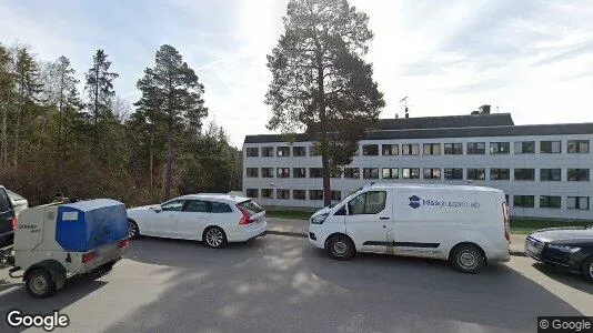 Industrilokaler till försäljning i Västerort - Bild från Google Street View