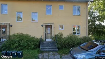 Bostadsfastigheter till försäljning i Katrineholm - Bild från Google Street View