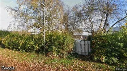 Bostadsfastigheter till försäljning i Köping - Bild från Google Street View