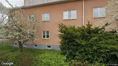 Bostadsfastigheter till försäljning i Nyköping - Bild från Google Street View