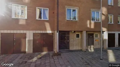 Industrilokaler till försäljning i Solna - Bild från Google Street View