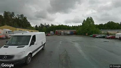 Industrilokaler till försäljning i Örebro - Bild från Google Street View