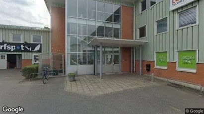 Kontorslokaler till försäljning i Huddinge - Bild från Google Street View