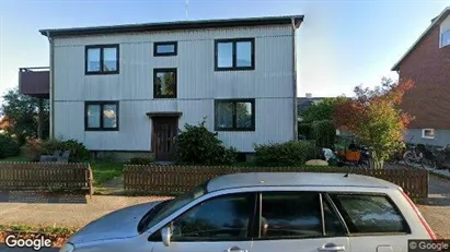 Bostadsfastigheter till försäljning i Varberg - Bild från Google Street View