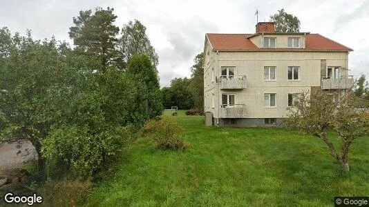 Bostadsfastigheter till försäljning i Skövde - Bild från Google Street View