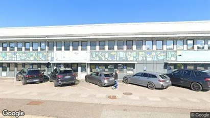 Affärslokaler till försäljning i Mölndal - Bild från Google Street View