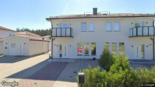 Lagerlokaler att hyra i Södertälje - Bild från Google Street View