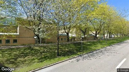 Lagerlokaler att hyra i Solna - Bild från Google Street View