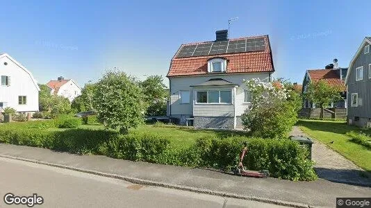 Bostadsfastigheter till försäljning i Lundby - Bild från Google Street View