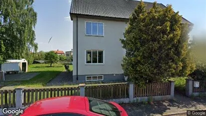 Bostadsfastigheter till försäljning i Halmstad - Bild från Google Street View