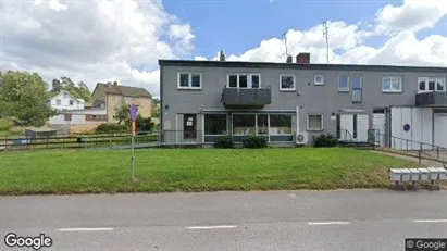 Bostadsfastigheter till försäljning i Laxå - Bild från Google Street View