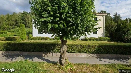 Affärslokaler till försäljning i Enköping - Bild från Google Street View