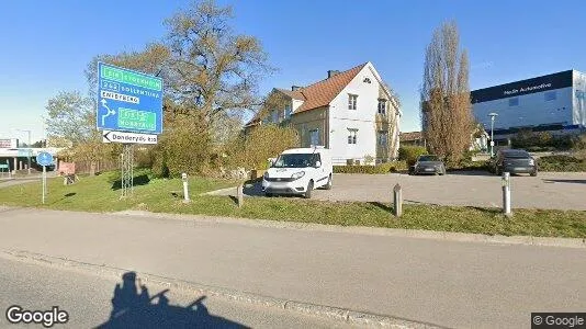 Affärslokaler till försäljning i Danderyd - Bild från Google Street View