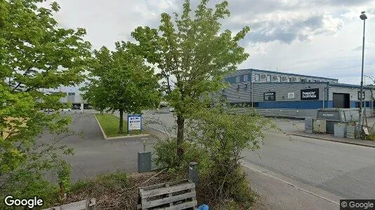 Lagerlokaler att hyra i Mölndal - Bild från Google Street View