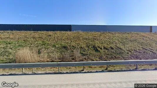 Lagerlokaler att hyra i Upplands-Bro - Bild från Google Street View