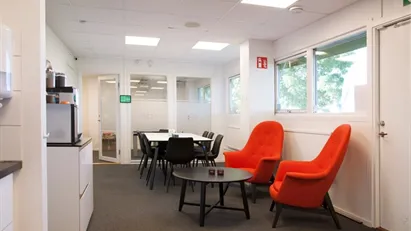 Ljust och fräscht Kontor & Lager