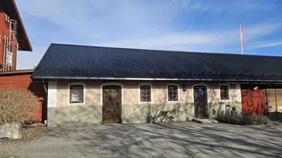 Charmigt kontor i ombyggt grishus – 80 m² Egen entré