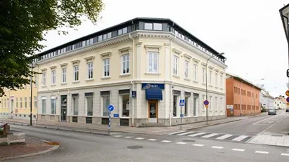 Vindsvåningslokaler hos  – centralt i Vänersborg med utsikt och flexibilitet