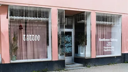 Centralt belägen lokal med stora skyltfönster