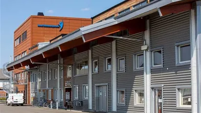 Modern kontorslokal i två plan i attraktiva Norrmalm