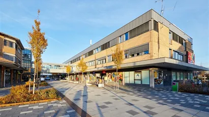 Kontor beläget centralt i Vallentuna Centrum 1 tr.