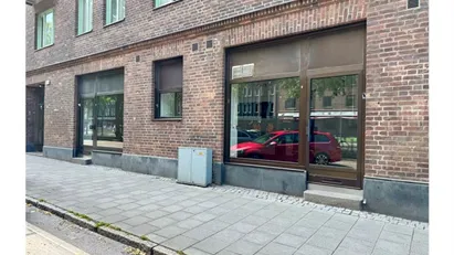 Trevlig lokal som passar bra till kontor/butik eller showroom i populära Stampen, nära all kommunikation