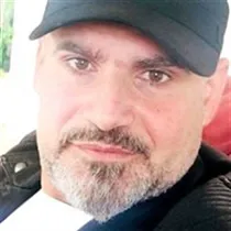 Hasan söker lager eller butik för uthyrning i Stenungsund eller Tjörn