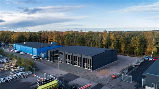 486 m2 lager i Helsingborg att hyra