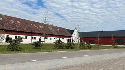413 m2 lager i Helsingborg att hyra