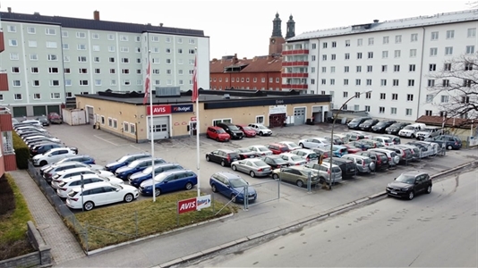 760 m2 butik, produktion, lager i Eskilstuna att hyra