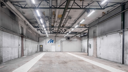 320 m2 lager i Borås att hyra