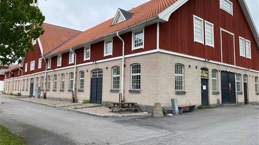 670 m2 lager, kontor i Örebro att hyra