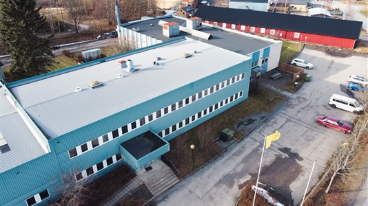 990 m2 produktion i Nynäshamn att hyra